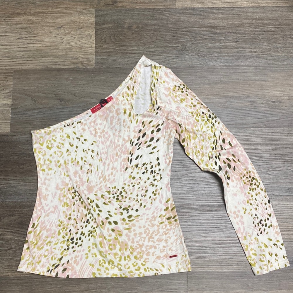 n:Philanthropy Women’s Size Small Open Shoulder Abstract Basic Top